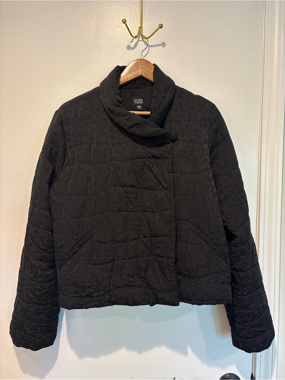 Eileen Fisher Silk Tonal Black Leaf Print Quilted Shawl-Collar Boxy Fit Jacket